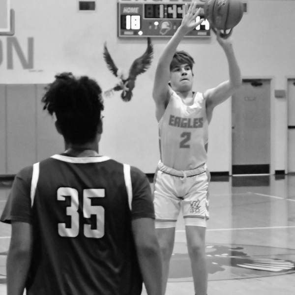 Avalon defense spurs win streak
