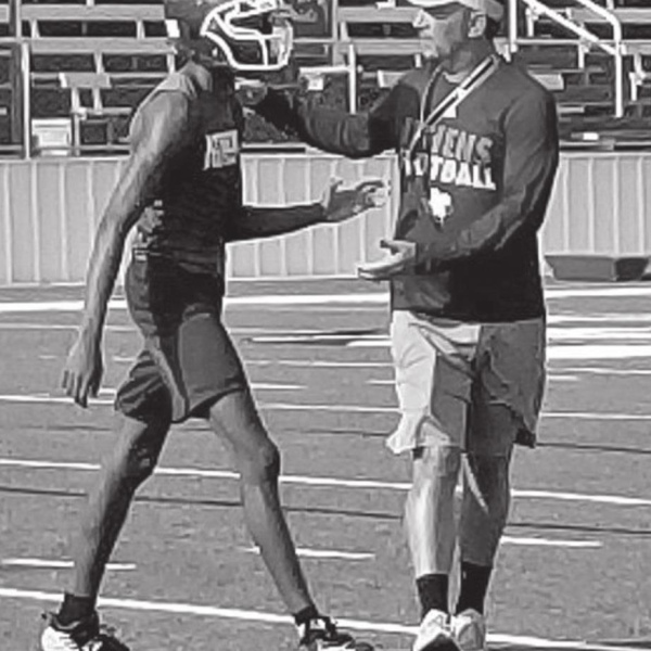Woods steps down at Forney