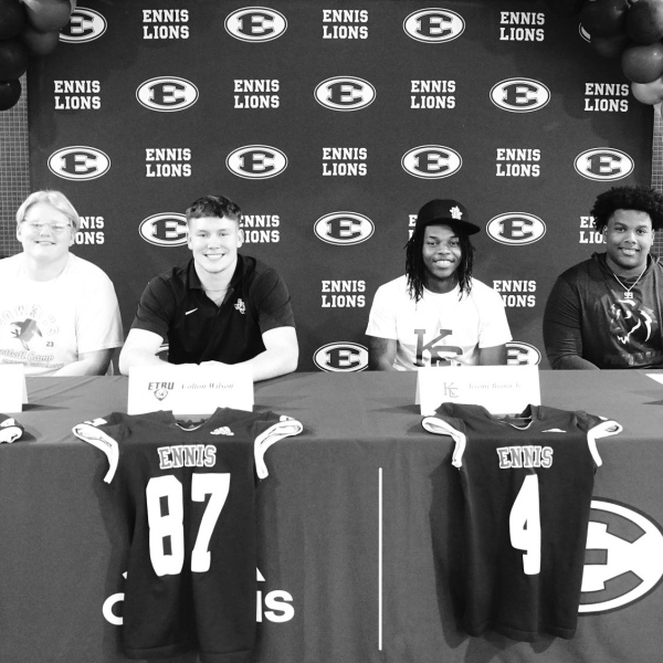 Ennis Football Signing Day