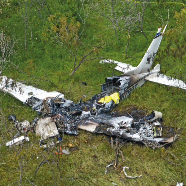 Twin-engine plane crashes in Ennis