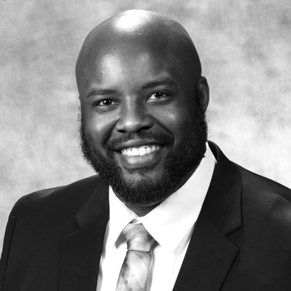 Dr. De’Andre Carter