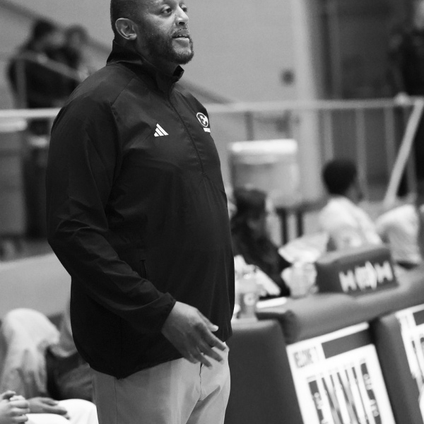 Ennis hosts No. 22 Midlothian on Tuesday