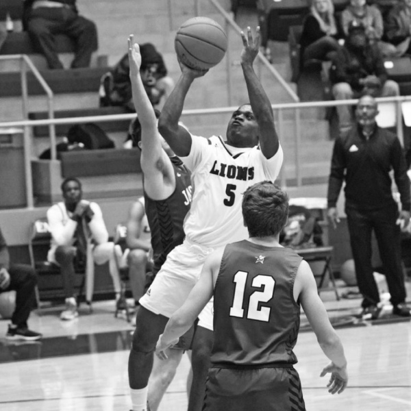 Blizzard fouls up playoff sked for Big 5