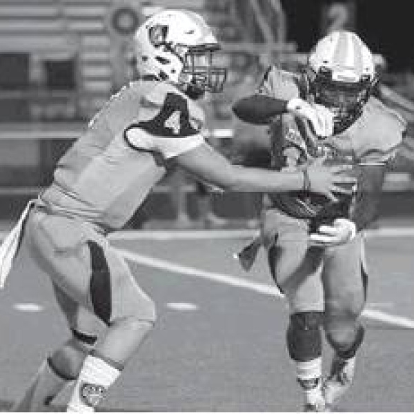 Italy crushes Bearcats, 55-6, for third straight win