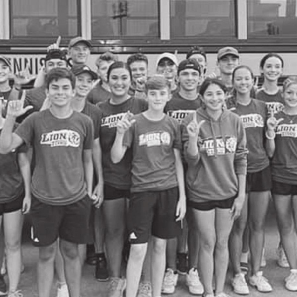 Ennis Tennis reaches Area Round