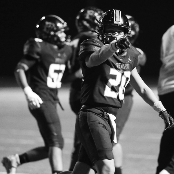 PIGSKIN PICKERS