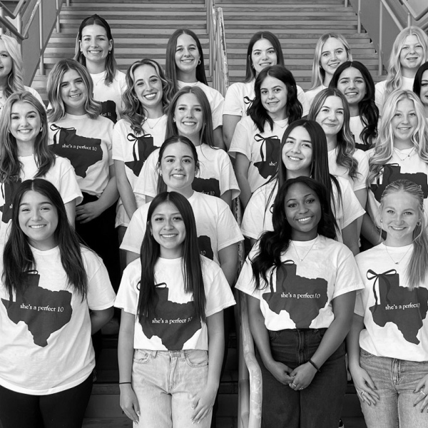 Ennis High School Varsity Cheer Team