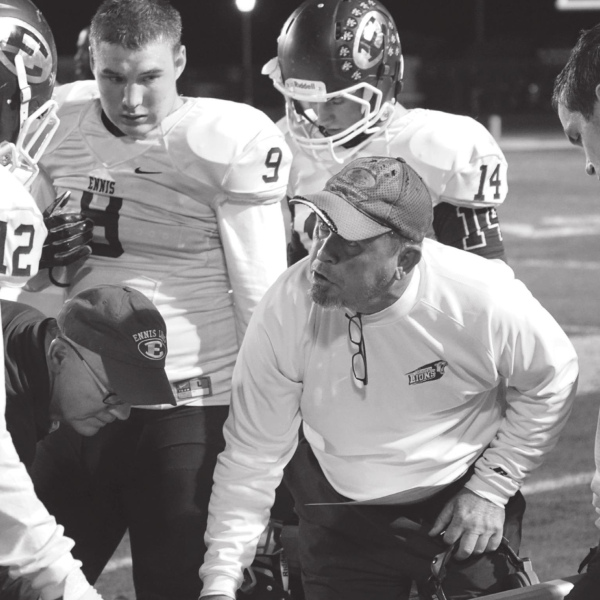 Willingham honored with Broyles Award