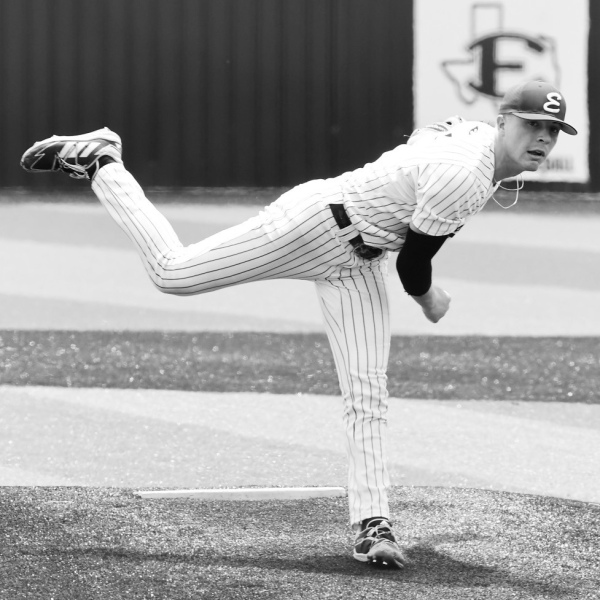 Lions place 5 on All-District First Team