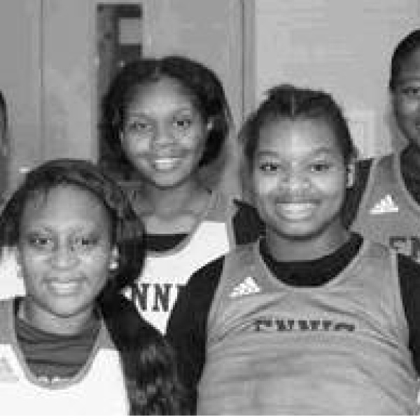 SENIOR HOOPSTERS