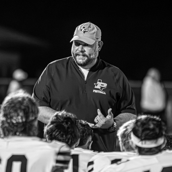 Bulldogs drop chances against No. 8 Winnsboro