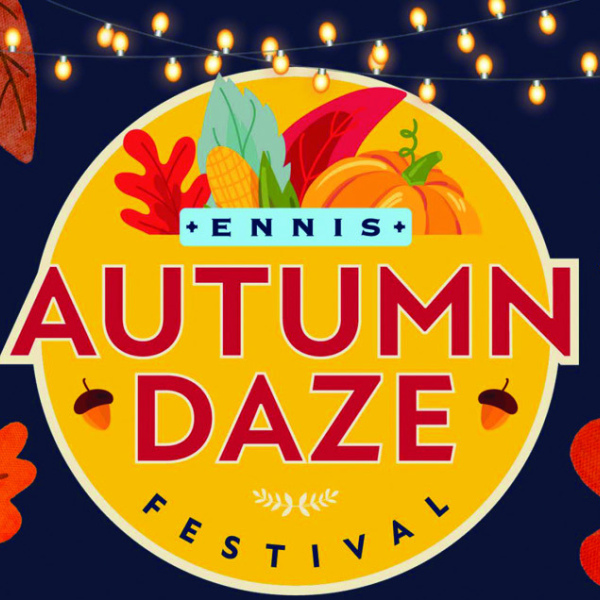Downtown hay maze opens in October