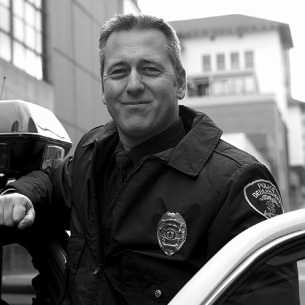 How communities can honor local police