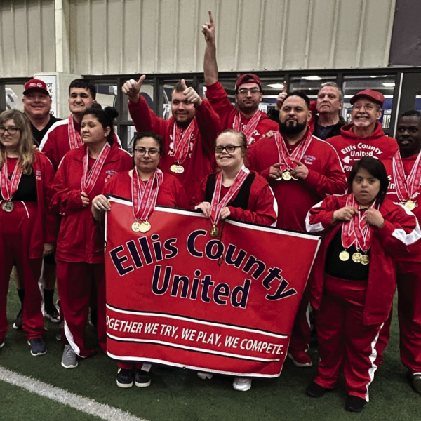 Powerlifters win gold