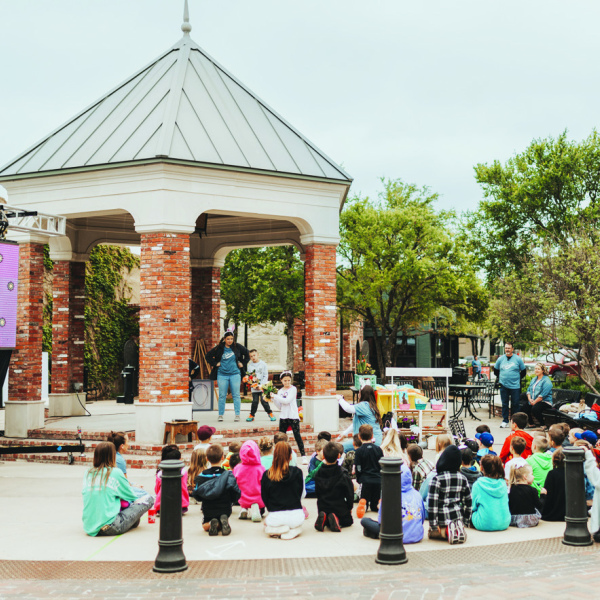 Mornings at Minnie concludes, Oct. 21