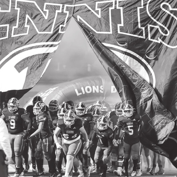 TIMBERVIEW CHOPS DOWN ENNIS