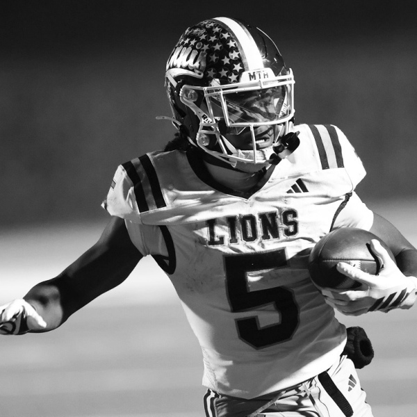 Football playoff pairings announced by UIL