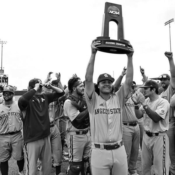 Bragg leads No. 3 Angelo State to World Series
