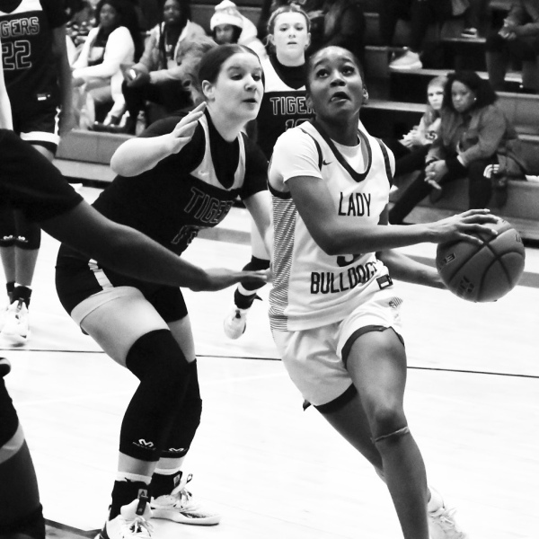 Rice girls rally past No. 7 Malakoff
