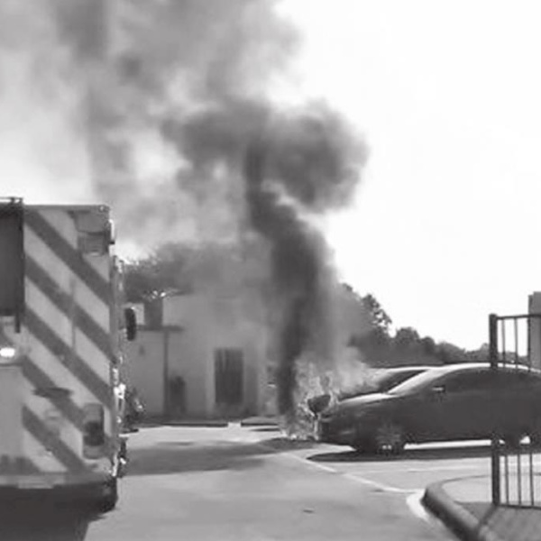 Vehicle fire extinguished on Tuesday