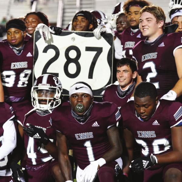 ENNIS TAKES WAXAHACHIE TO WOODSHED