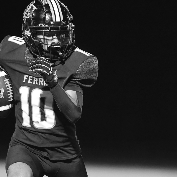Slow start stings Yellowjackets