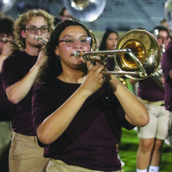 Ennis band takes 7th; Regionals next, Oct. 18