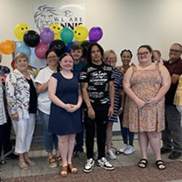 Ennis Retired School Personnel holds end-of-year meeting, honors grads