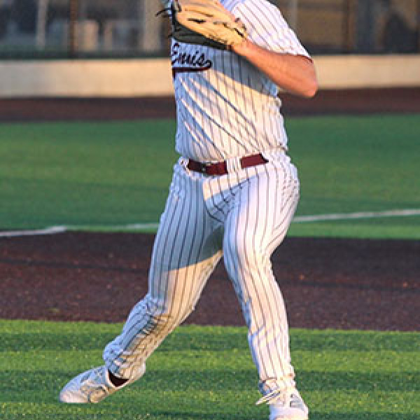 Beauchamp staves off Terrell rally, 4-3