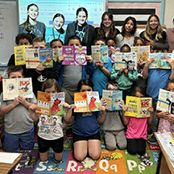 ERSPA, EJHS Honor Society deliver books