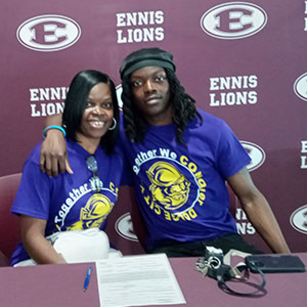 Malone Signs Track Scholarship