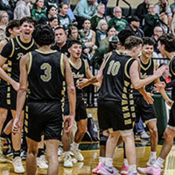 Black Cats oust Bulldogs with late run, 48-40