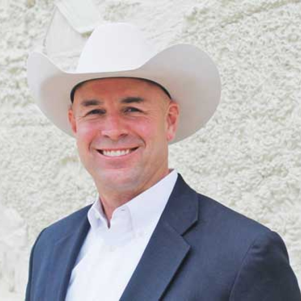 Governor endorses Ellzey for State Rep