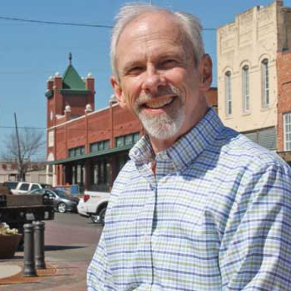 FreshPet’s colorful leader, Willie Everett