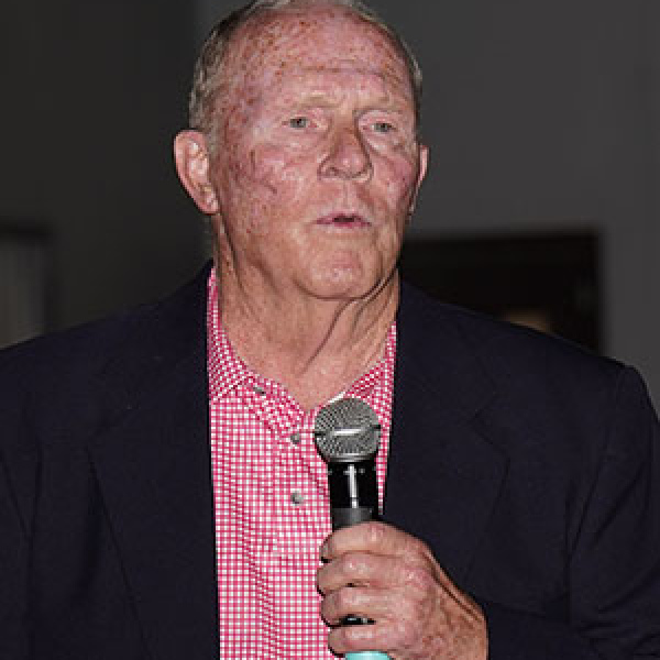 Candidates, citizens meet during forum