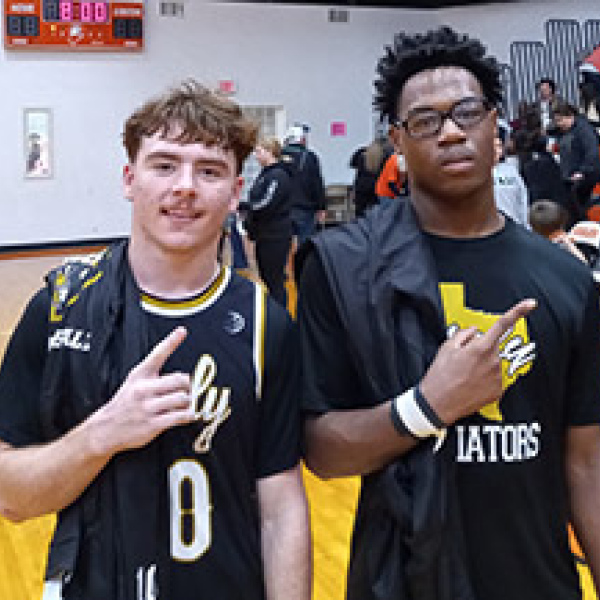 Italy rallies past Avalon