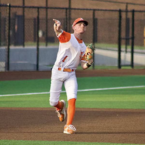 Avalon tops Union Hill, 3-2, in third round