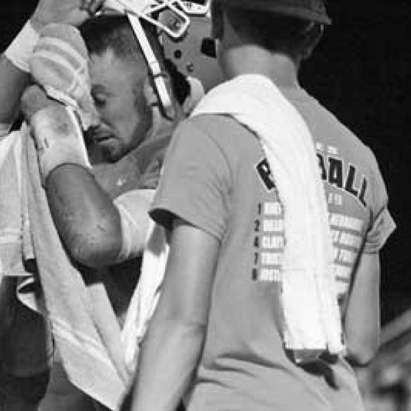 Avalon, Palmer win big, improve to 9-0
