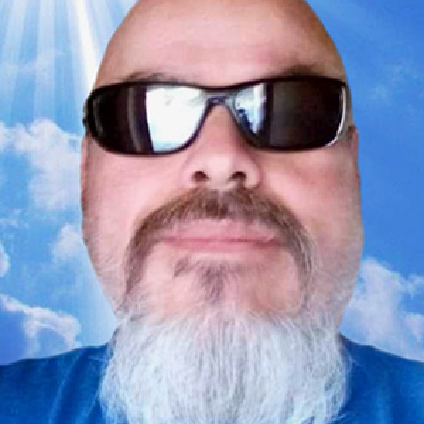 Louis Correa