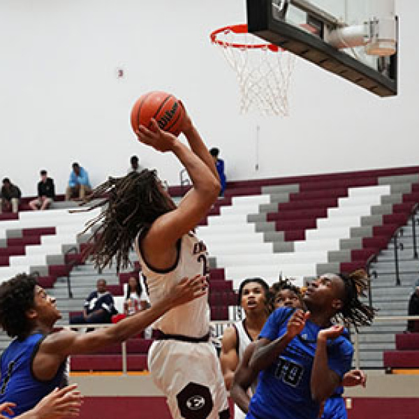 Maroon starting to roll, topple N. Mesquite