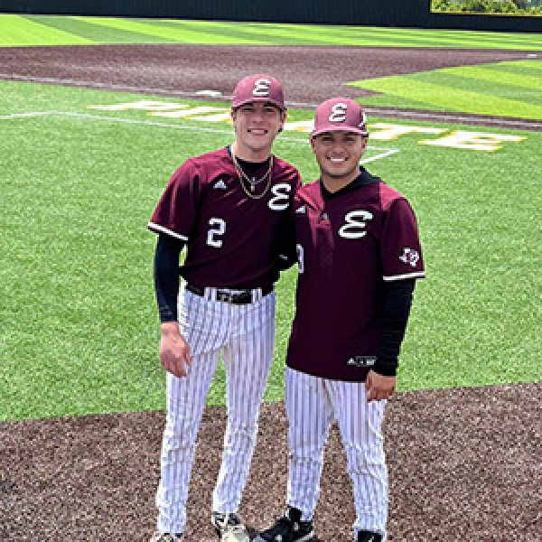 Whitehouse two-run first sparks 3-2 win