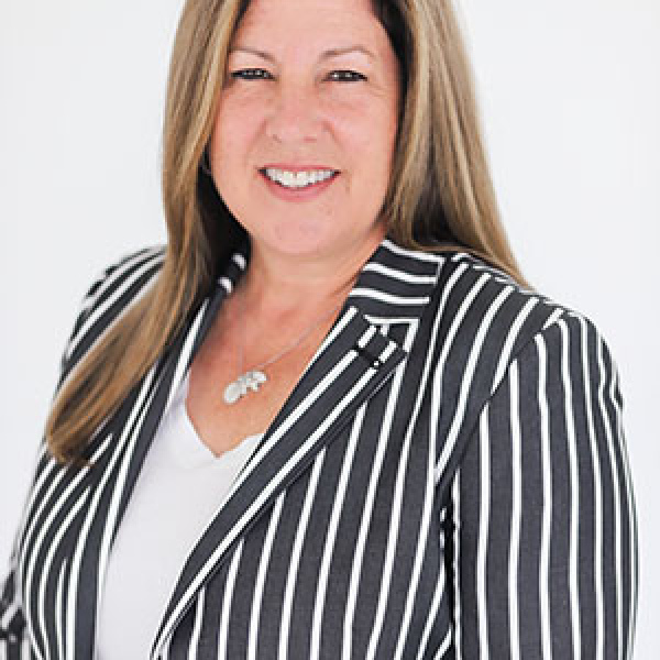 Isbell announces bid for Mayor