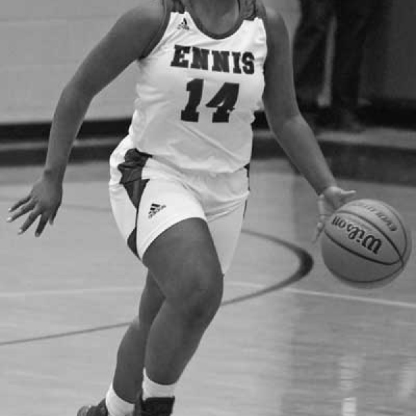 Lady Lions fade late, end season Tues.