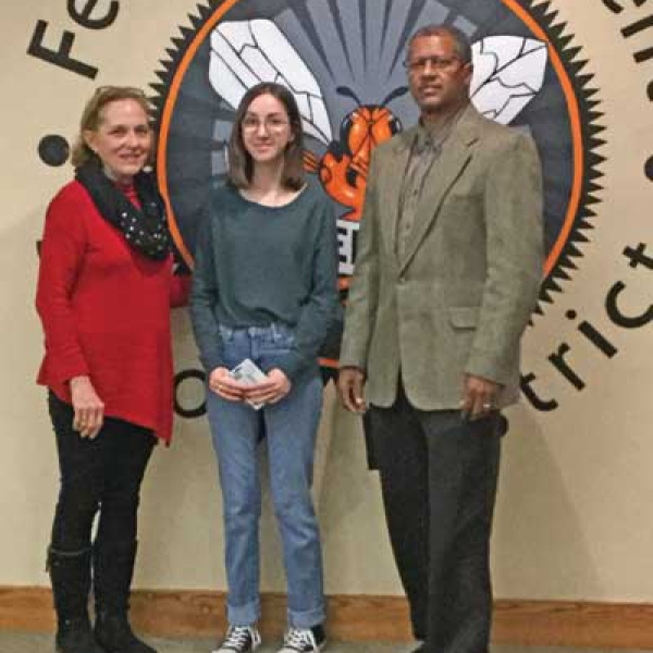 Ferris students create Christmas cards