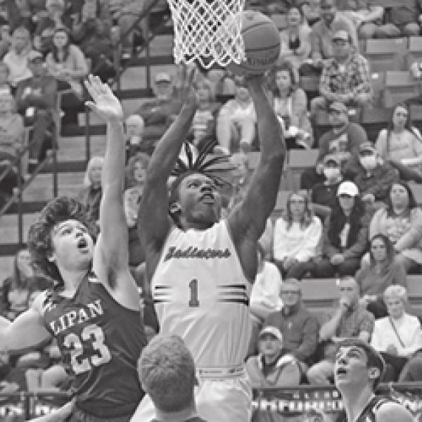 No. 1 Lipan outlasts Gladiators in third round