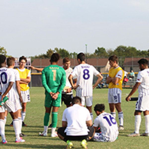 Hail, Cesar, soccer prince from El Salvador