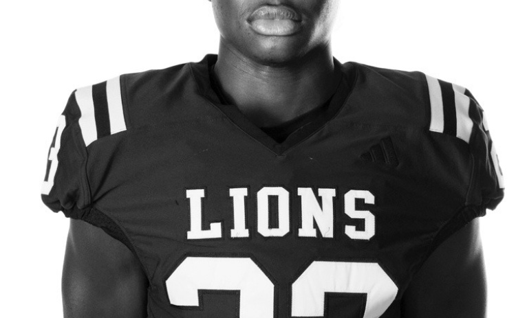 Ennis - RB Elijah Davis photosbylezley.com